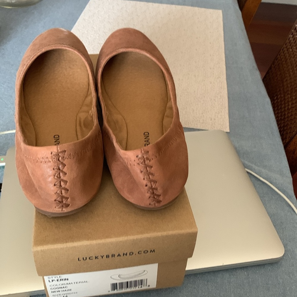 Women’s Lucky Brand “Erin” leather ballet flat shoes size 8.5M - Picture 4 of 4